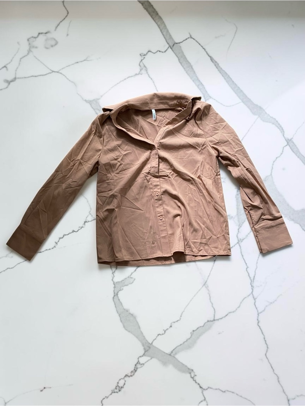 HALARA Button-Down Long Sleeve Shirt in Brown